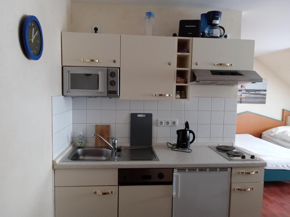 Fewowiek39 Wiek auf Rugen Bagian luar foto